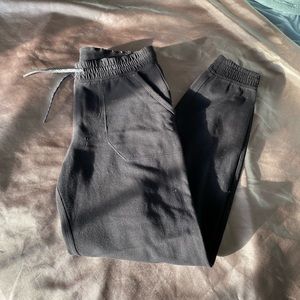 ivivva joggers size 14